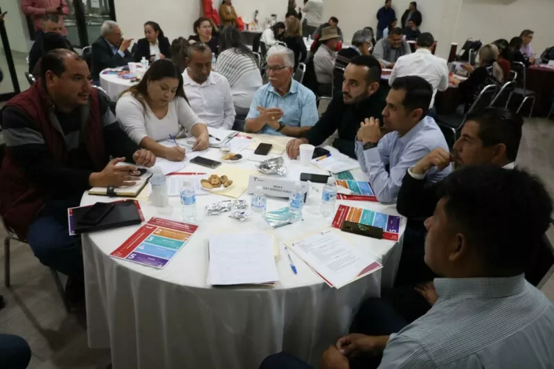 Concluyen foros de consulta ciudadana para elaborar PMD