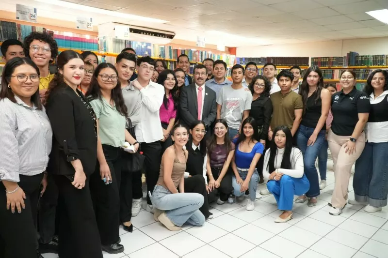 El Rector de la UAT inaugura obras en la Facultad de Derecho Victoria