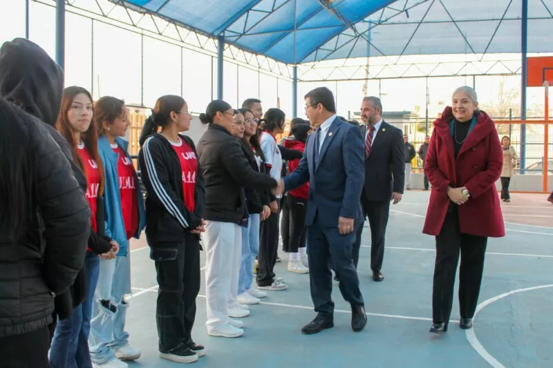 Rector de la UAT sostiene encuentro  con estudiantes de UAM Matamoros