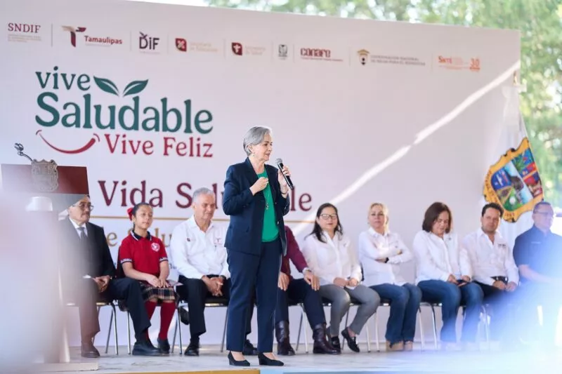 Participa el DIF Tamaulipas en Jornada de Salud Escolar, midiendo talla y peso