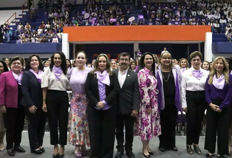 Expone la UAT en foro universitario el liderazgo de la mujer tamaulipeca