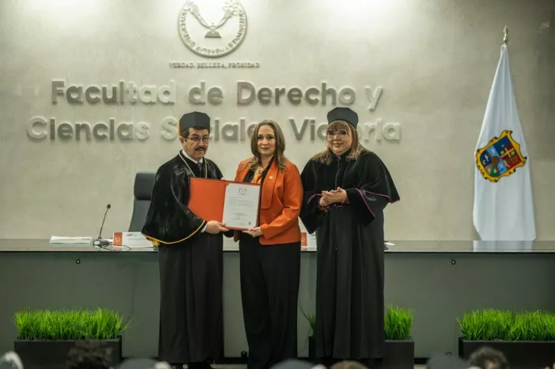Recibe Isolda Rendón nombramiento: Presidenta Honoraria de Familia UAT