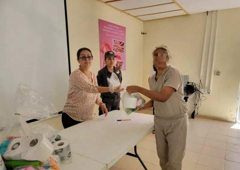 Reciben mujeres del CEDES Reynosa artículos de higiene y fórmulas lácteas