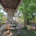 Atiende municipio petición de usuarios del puente peatonal del 13 boulevard