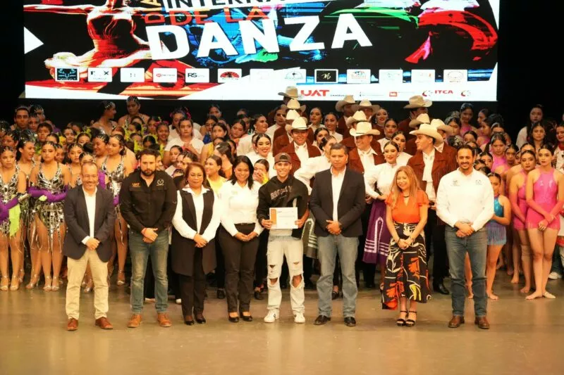 Presenta la UAT su talento artístico en Día de Internacional de la Danza