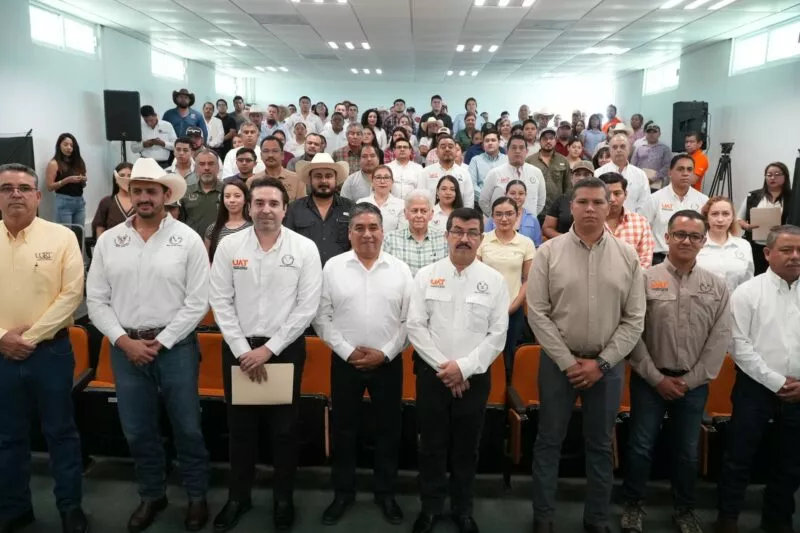 Inaugura Dámaso Anaya curso sobre labor la administrativa de los ranchos