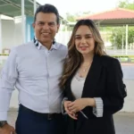 Eduardo Gattás y su esposa Lucy cumplen con voto para juzgadores