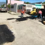 Intensifica Gobierno municipal obras de bacheo en las colonias de Victoria