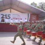 Américo preside desfile cívico-militar; fiestas patrias no registran incidentes