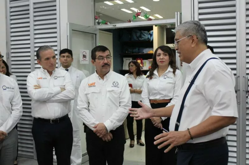 Sostiene rector de la UAT encuentro con universitarios de Medicina Tampico
