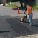 Cuadrillas siguen eliminando baches de las avenidas y las calles de Victoria