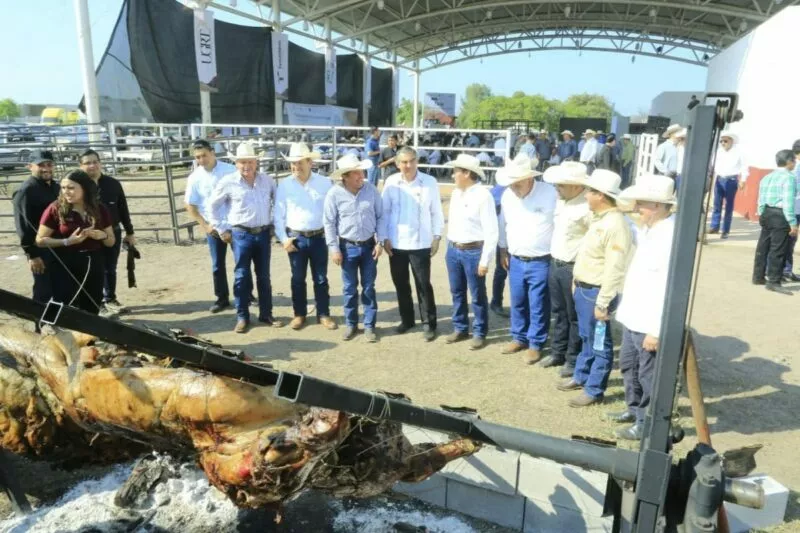 Inaugura Américo Villarreal exposición ganadera en la Feria Tamaulipas 2025