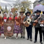 Artistas de la UAT participan en un Festival de Día de Muertos en Canadá