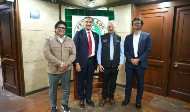 Revisan gobernador de Tamaulipas y director de Pemex proyecto estratégico