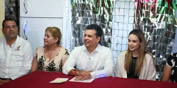 Fortalece Lalo Gattás acercamiento personal con el pueblo de Victoria