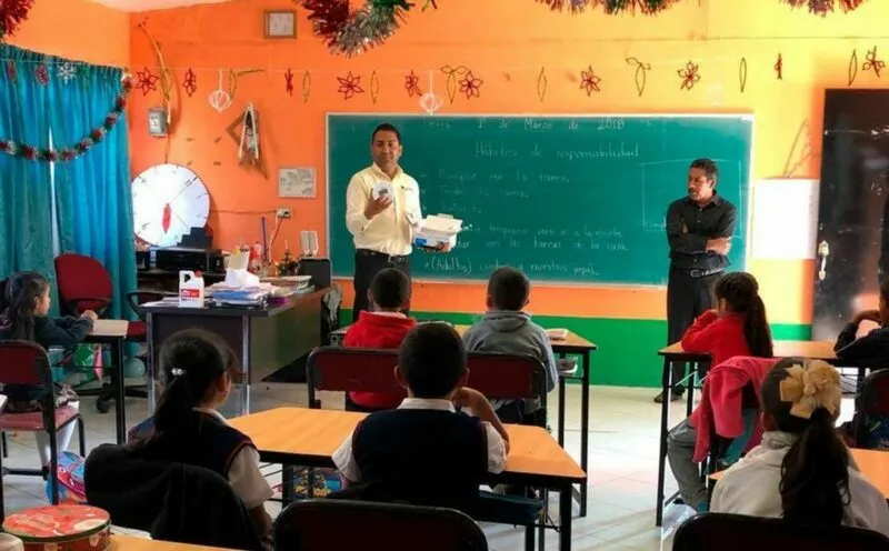 Agiliza la SET cambios de docentes para garantizar las clases continuas
