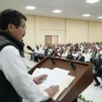 Otorgará la UAT becas a hijos de los trabajadores afiliados al SUTSPET