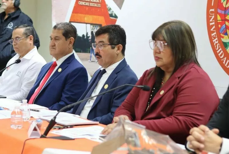 Evalúa Rector avances de la UAT al cercano cierre del ciclo escolar 2025