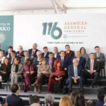 Refrenda Américo su compromiso de ofrecer atención médica de calidad