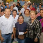 Lleva Municipio apoyo alimentario a los vecinos de la colonia Enfermeras