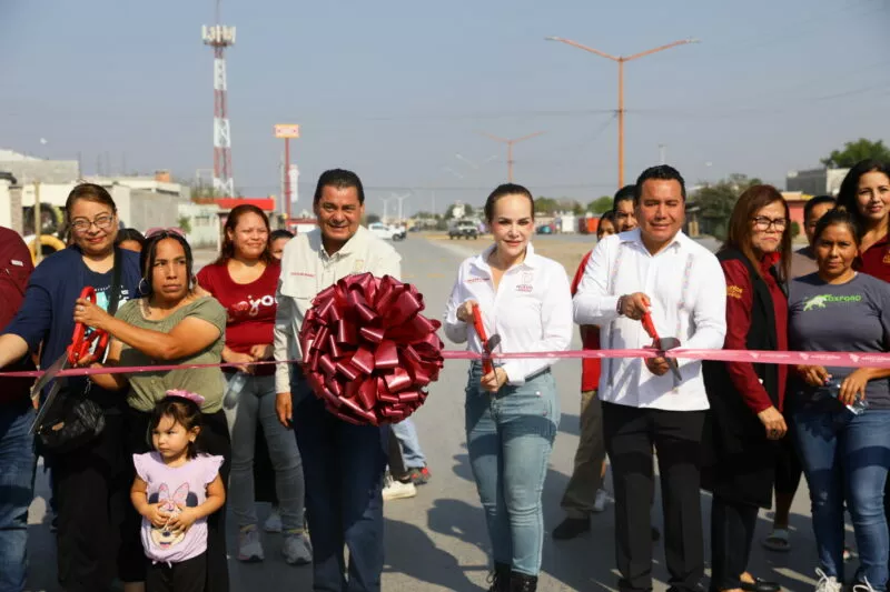 Carmen Lilia entrega obras viales que mejoran movilidad en Valles de Anáhuac