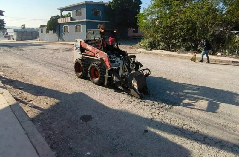 Retoma Municipio de Victoria trabajos de rehabilitación de varias vialidades