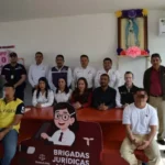 Reciben adolescentes en conflicto con ley penal visita de defensores de oficio