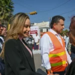 Rehabilitan pavimentación de la calle 27 y Lauro Rendón, colonia Nacozari