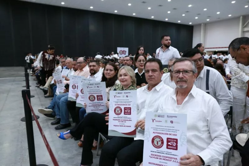 Tamaulipas está en su mejor momento: entregan distintivos a emprendedores