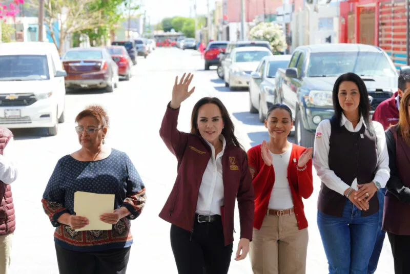 Mejora vialidad al poniente y centro de Nuevo Laredo con obras de pavimento