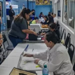 Gobierno de Nuevo Laredo apoya a los obreros con las Brigadas en tu empresa