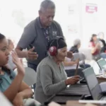 Entregan DIF Tamaulipas y Secretaría de Salud 420 auxiliares auditivos