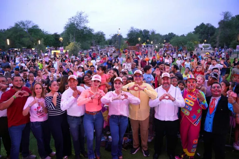 Más de 30 mil familias y alcaldesa de Nuevo Laredo celebran el Día del Niño