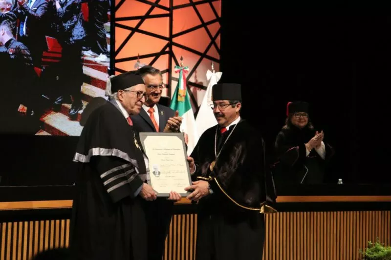 La UAT confiere Doctorado Honoris Causa al doctor David Kershenobich