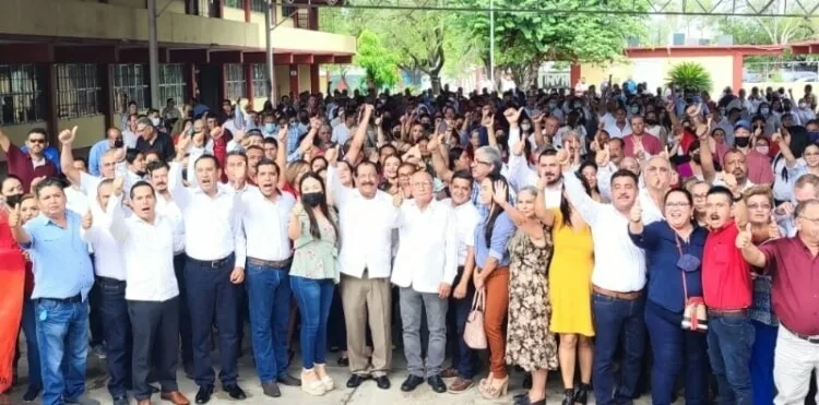 Fortalecen la SET y SNTE cobertura educativa con 300 nombramientos
