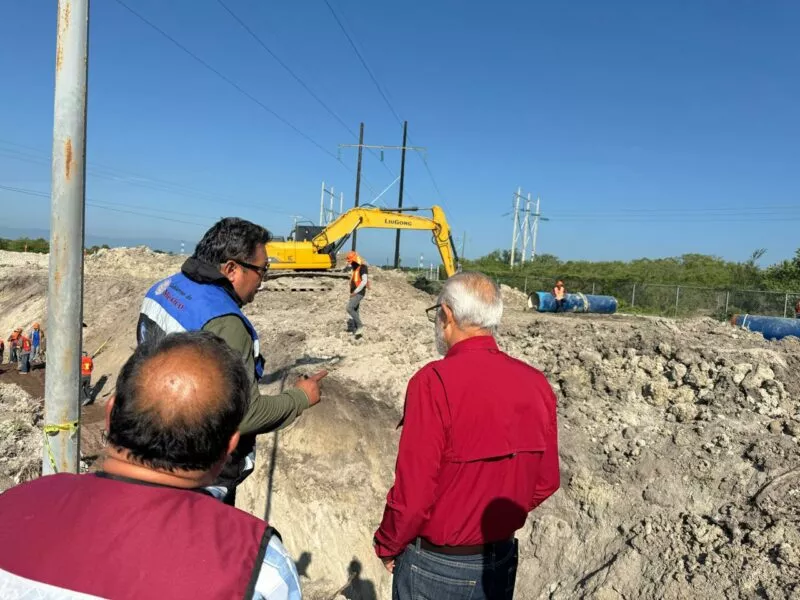Trabajan para restablecer suministro de agua potable en Ciudad Victoria