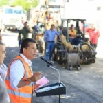 Banderazo a pavimentación de calle en el Fraccionamiento Las Misiones