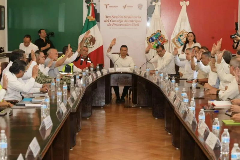 Preside Lalo Gattás Consejo de PC para reforzar estrategias por lluvias