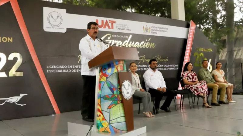 Entrega UAT en la UAM-Mante nuevos profesionales de la salud y la educación