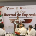 Américo llama a ejercer un periodismo libre pero comprometido con la verdad