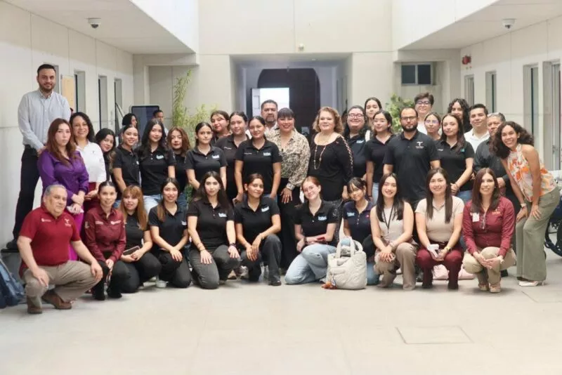 Fortalece CEAV Tamaulipas vínculos académicos con estudiantes del ICEST