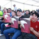 Inaugura Américo obra vial y entrega escrituras a familias matamorenses