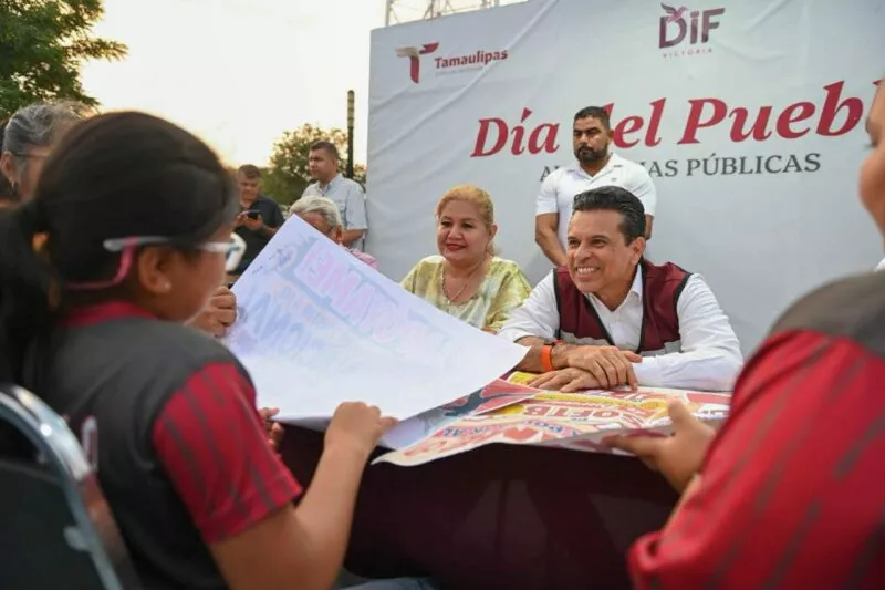Lleva Lalo audiencia pública y Tarde  en Familia a colonia Emilio Caballero