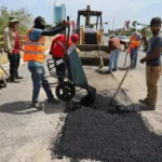 Continúa bacheo en época vacacional para mejorar arterias viales de Victoria