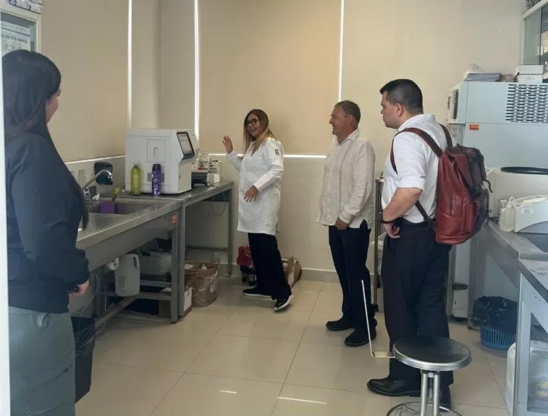 Refuerza Sector Salud coordinación para mejorar servicios hospitalarios