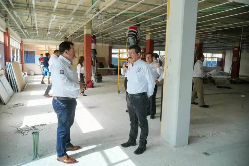 UAT: Rector supervisa remodelación en la Facultad de Derecho Victoria